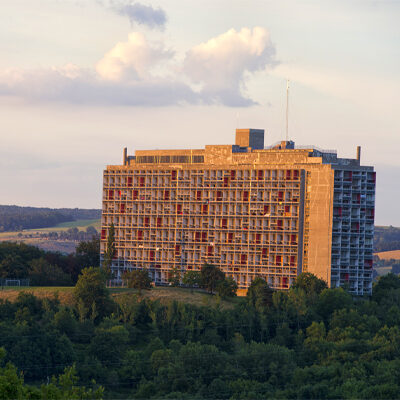 Unité d'habitation de Firminy © FLC / ADAGP / Jean-Jacques Gelbart