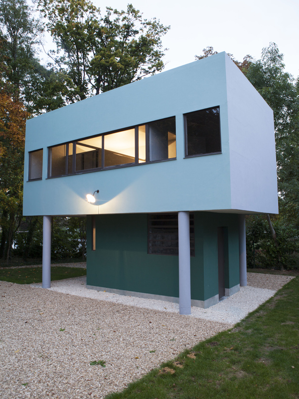 Villa Savoye, loge du jardinier © FLC / ADAGP / © Laurent Gueneau / Dist. Centre des monuments nationaux (Base Regards)